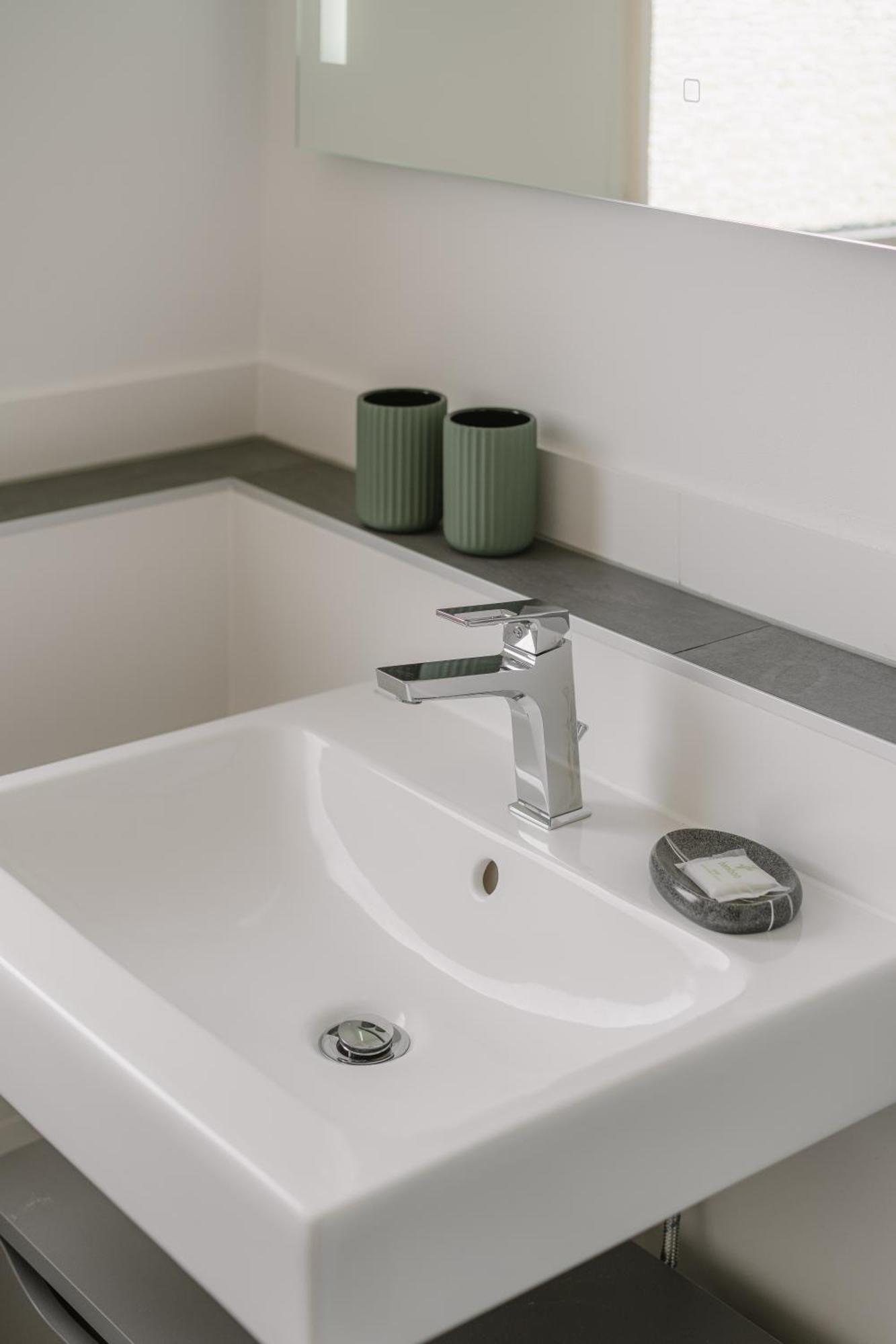 Exklusiv & Zentral: 1-Zi. Apartment Mit Balkon Stellplatz Bayreuth Dış mekan fotoğraf